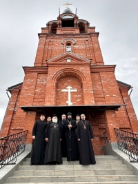 Епископ Митрофан совершил рабочую поездку в Богородице-Тихвинский женский монастырь